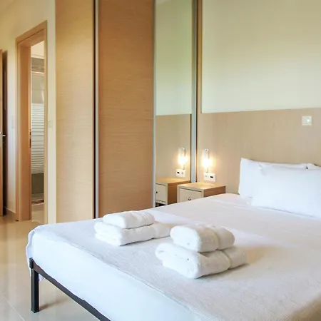 Voula Apartment *